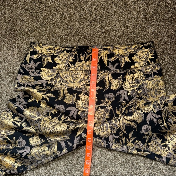 Soft Surroundings Pants Womens Medium Petite Black Gold Floral Moonstruck Boot - Picture 3 of 8